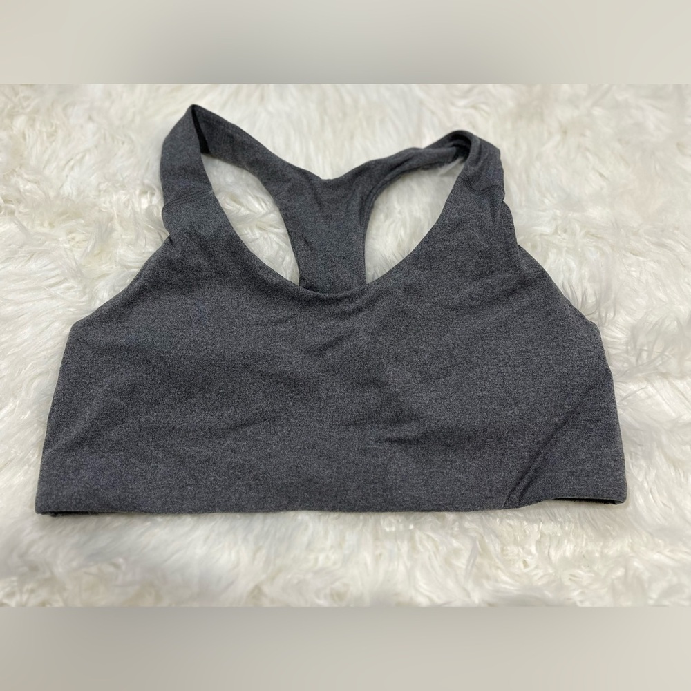 ✨3/$15 Old Navy Gray Sports Bra